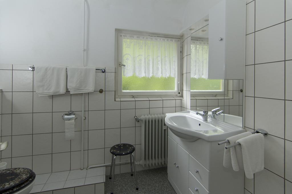 Hotel Charlott Eisenbach  Zimmer foto